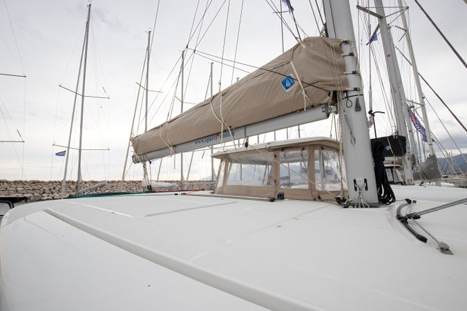 Lagoon 42 | Colombo 40