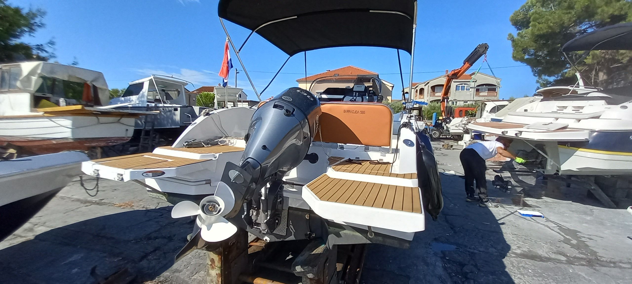 Barracuda 595 | Muka