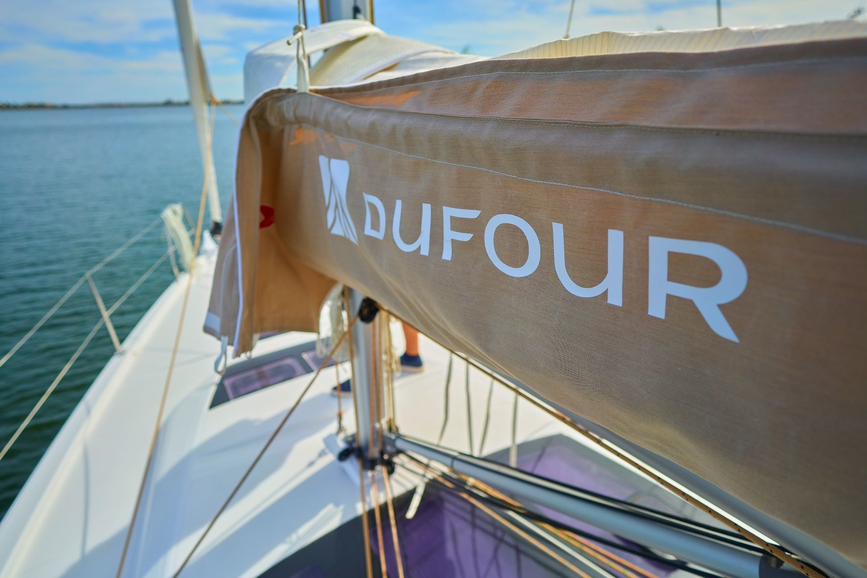 Dufour 390 | Legacy