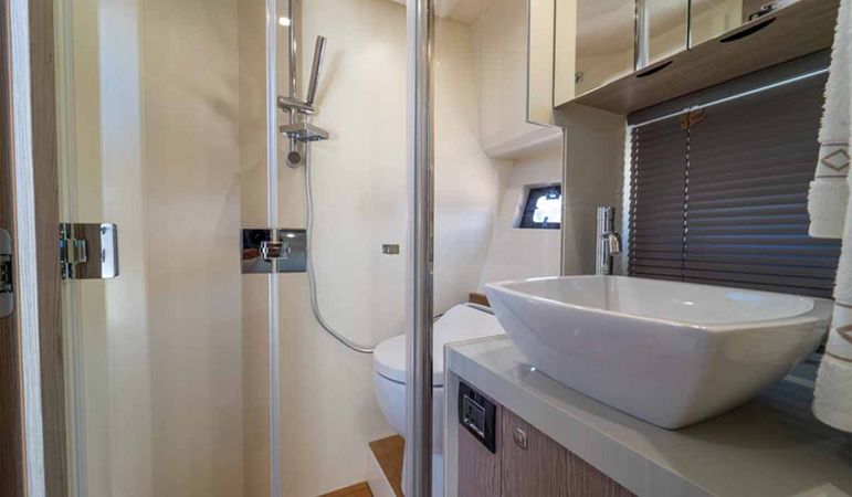 Sessa Fly 42 | Noa