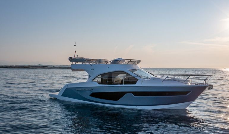 Sessa Fly 42 | Noa