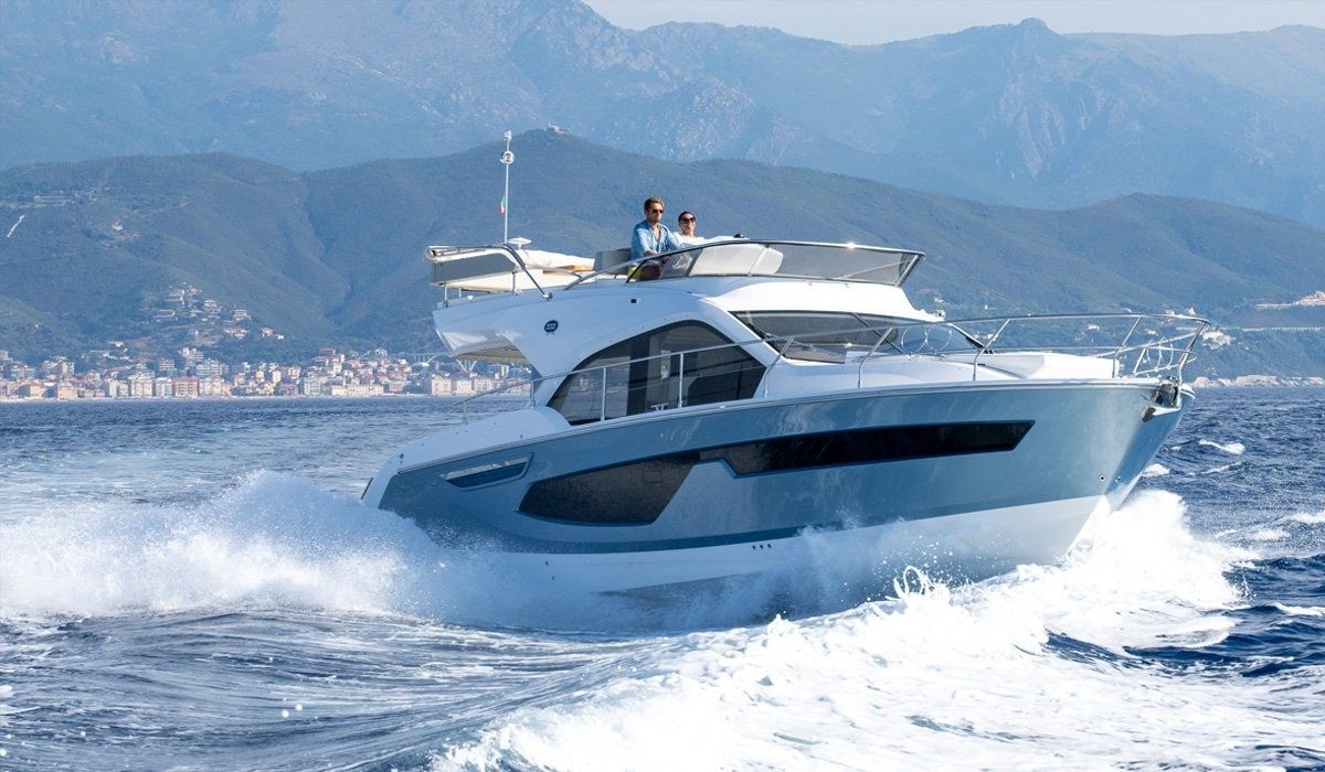 Sessa Fly 42 | Noa