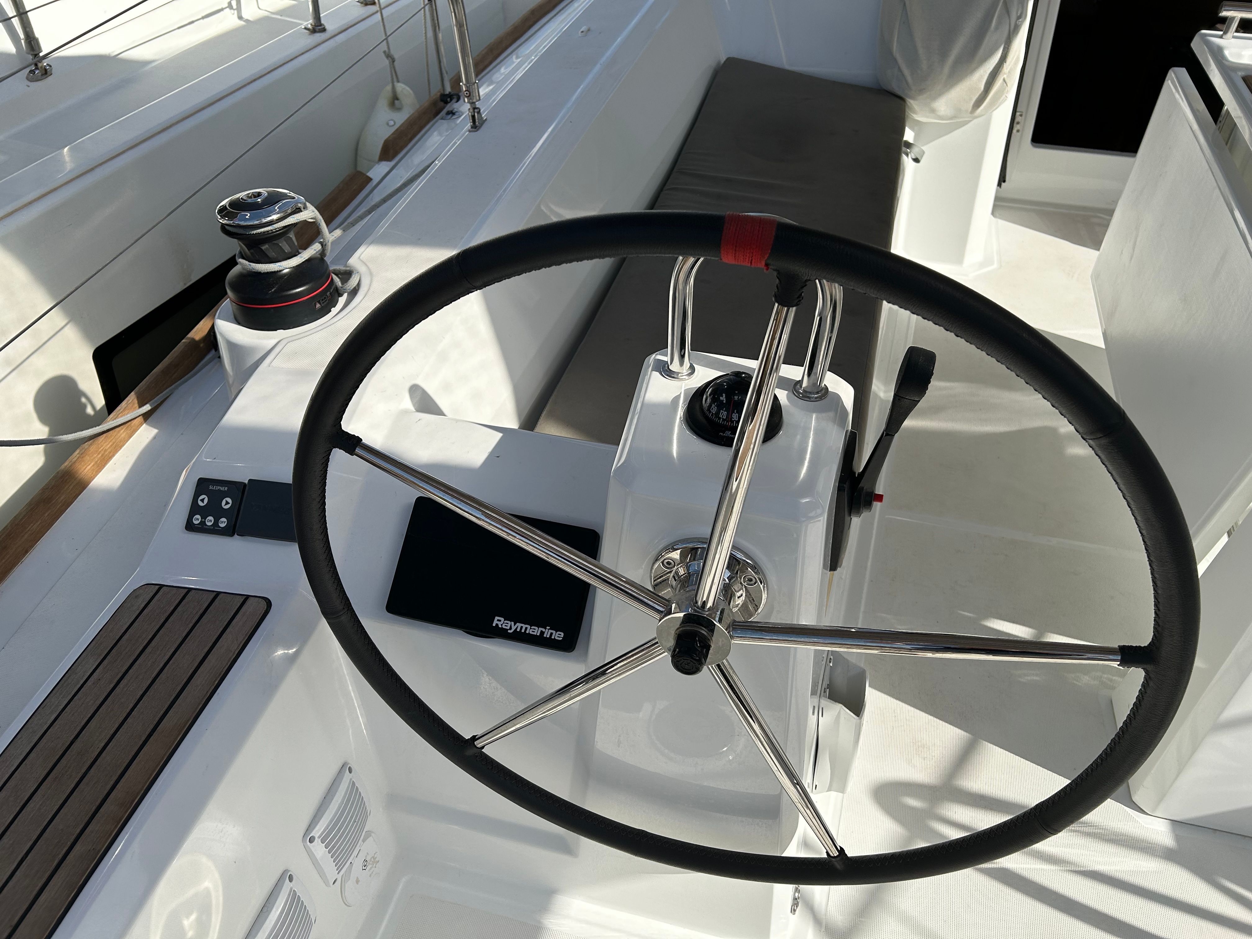 Beneteau Oceanis 38.1 | Helena