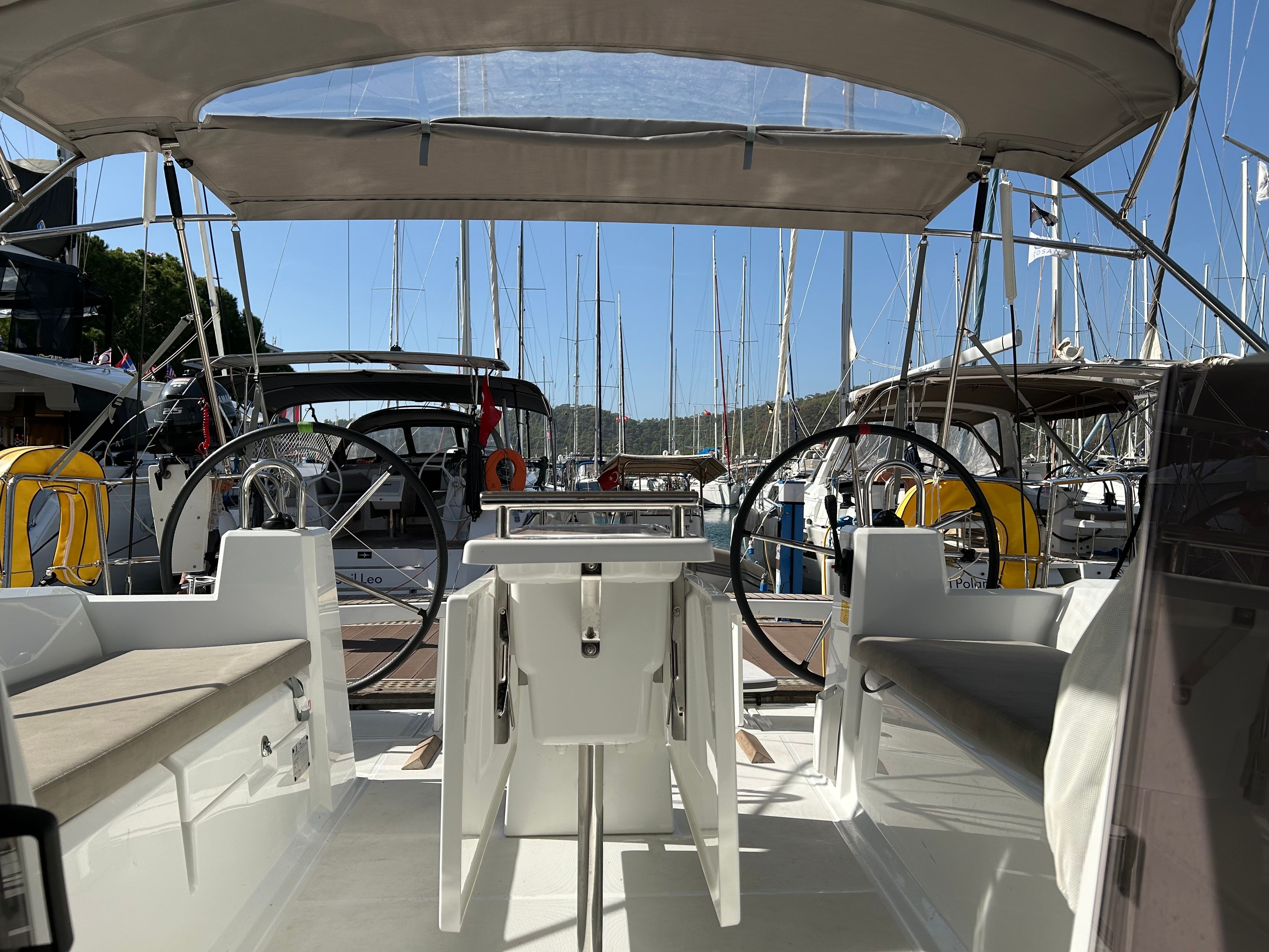Beneteau Oceanis 38.1 | Helena