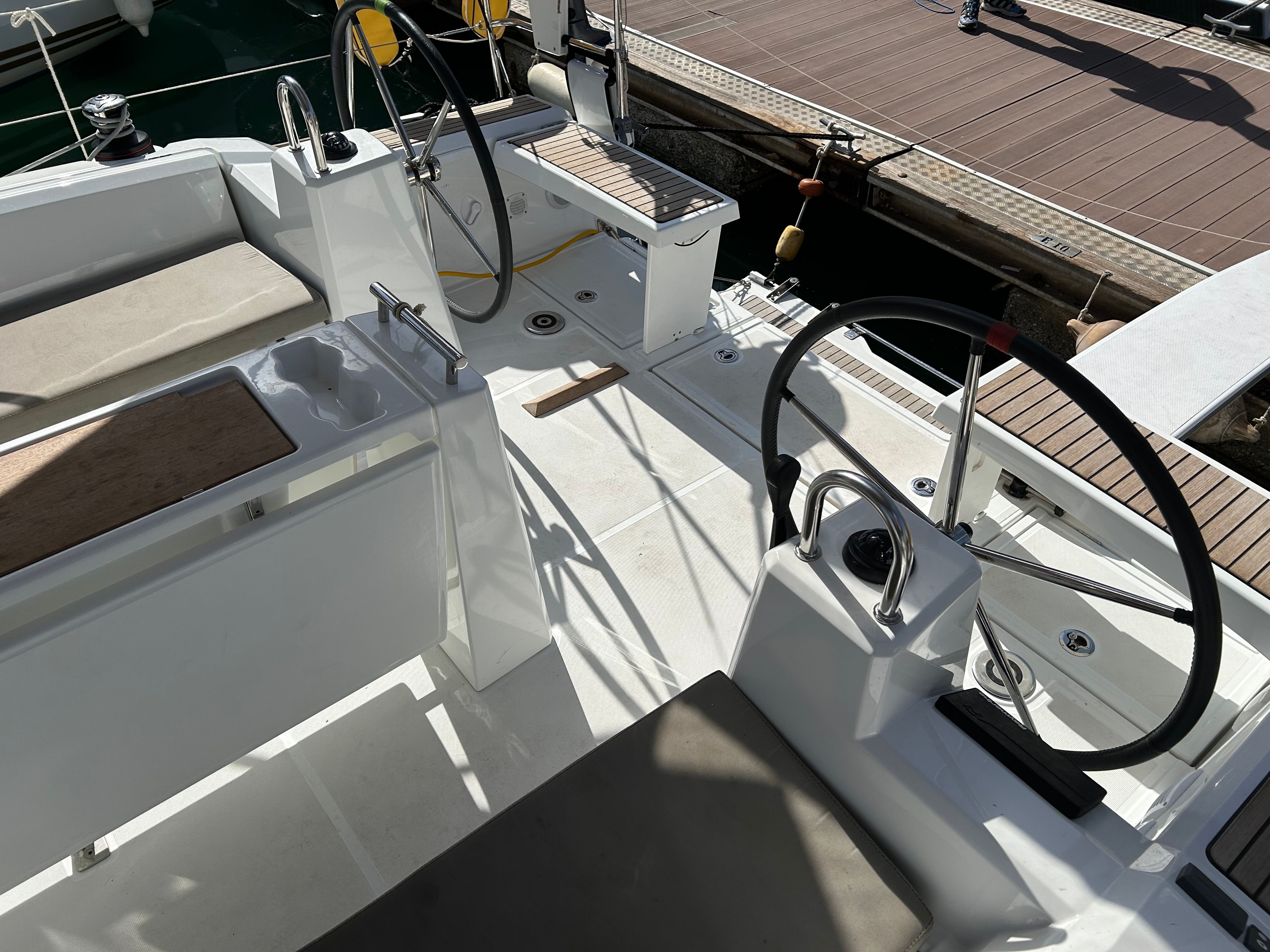 Beneteau Oceanis 38.1 | Helena