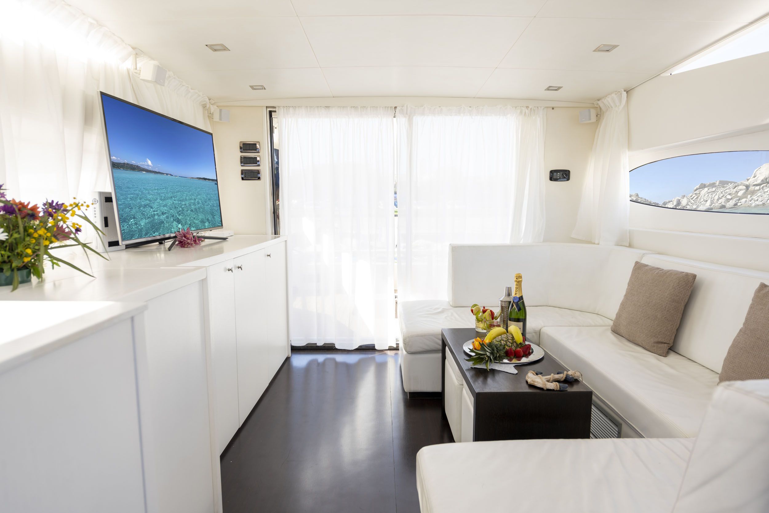 Dellapasqua DC 16 | Lululeo