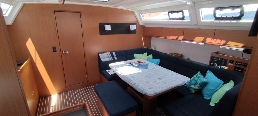 Bavaria Cruiser 46 | Slovenska 4