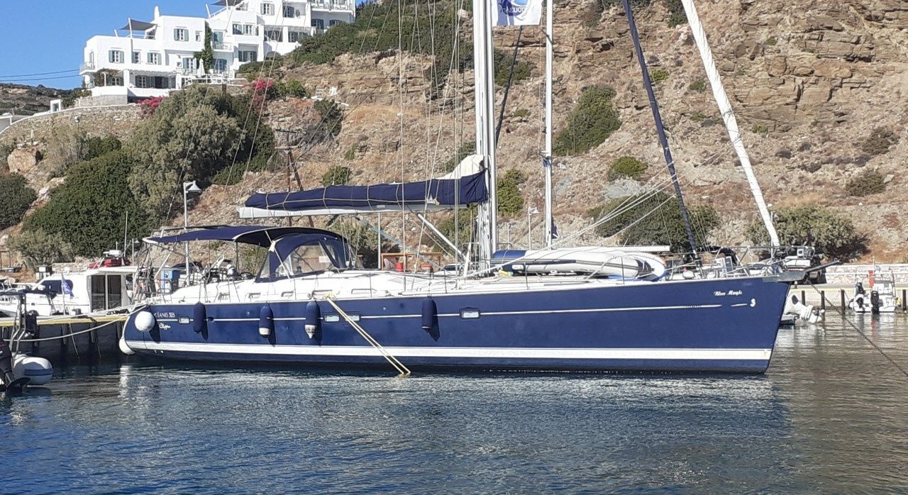 Beneteau Oceanis 523 | Blue Magic