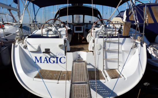 Beneteau Oceanis 523 | Blue Magic