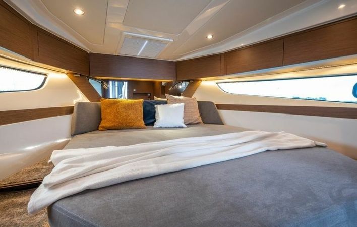 Beneteau Antares 11 Fly | Furiosa