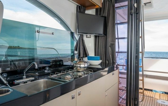 Beneteau Antares 11 Fly | Furiosa