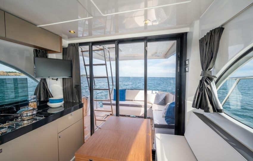 Beneteau Antares 11 Fly | Furiosa