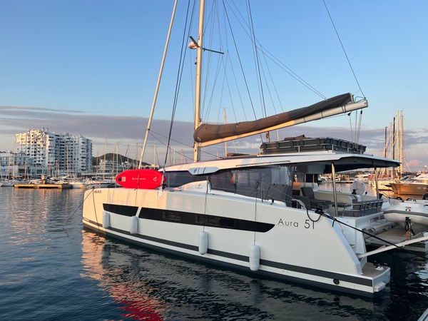 Fountaine Pajot Aura 51 | Le Grand Bogavant