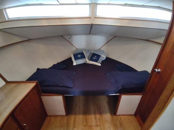 Chris Craft 33 Sport Fly | Da...Flando