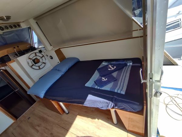 Chris Craft 33 Sport Fly | Da...Flando