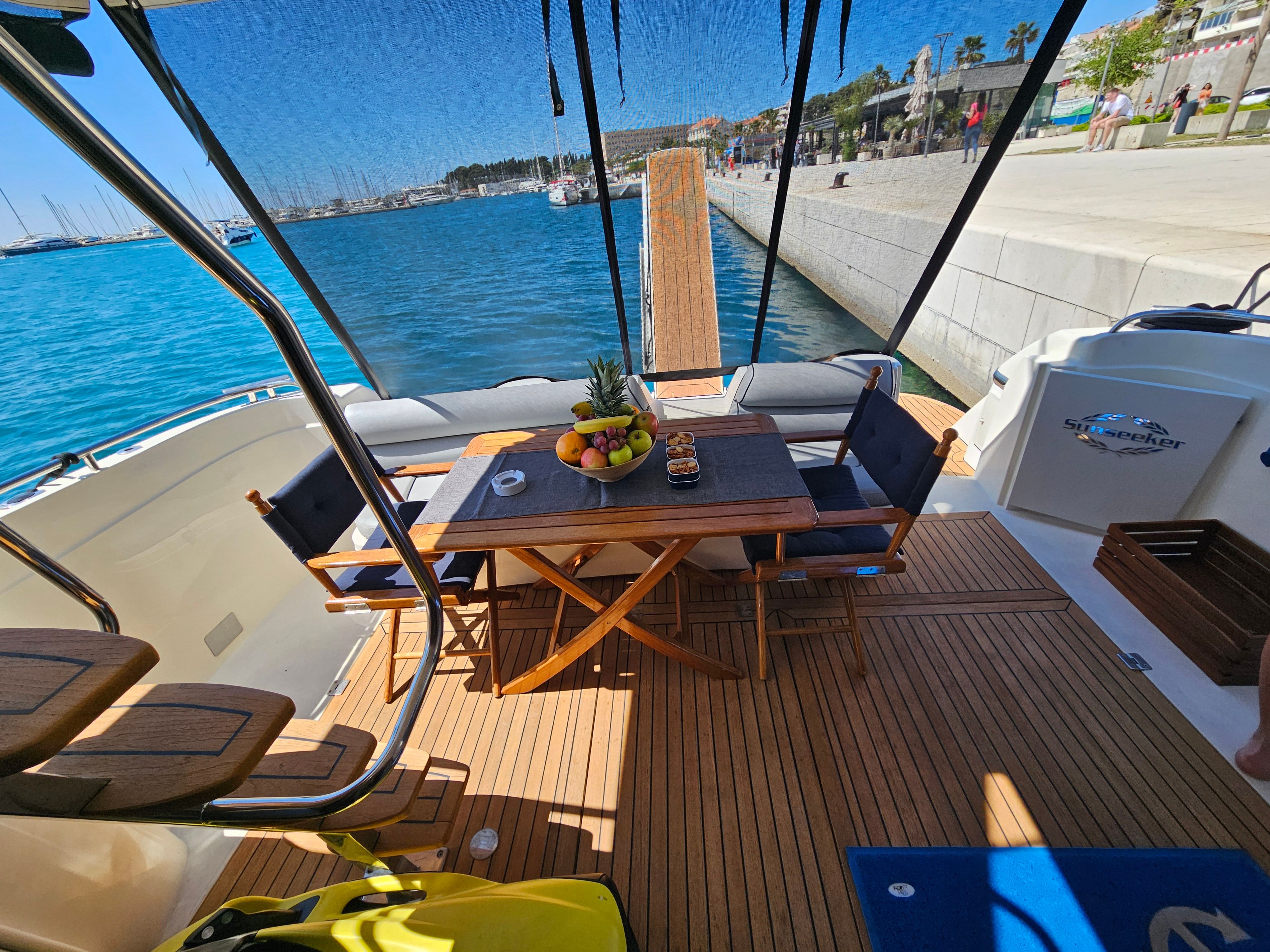 Sunseeker Manhattan 48 Fly | Klara