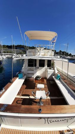 Luhrs 38 | Hemingway