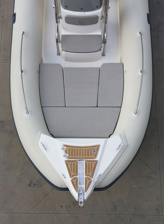 Capelli Tempest 750 | Cap 752