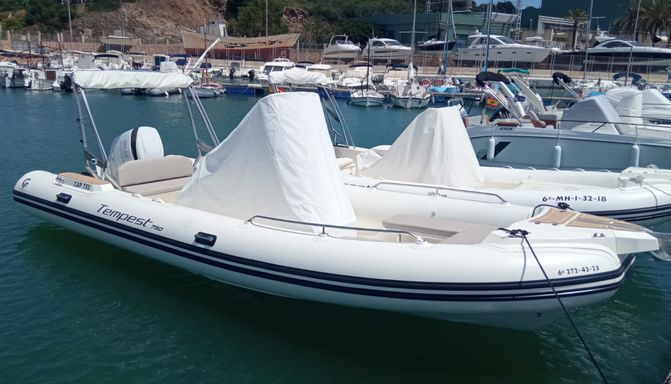 Tempest 750