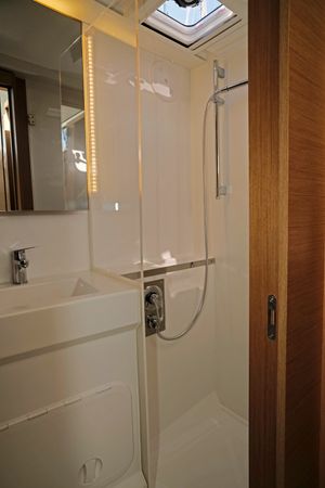 Excess 11 | Bronze Kiss