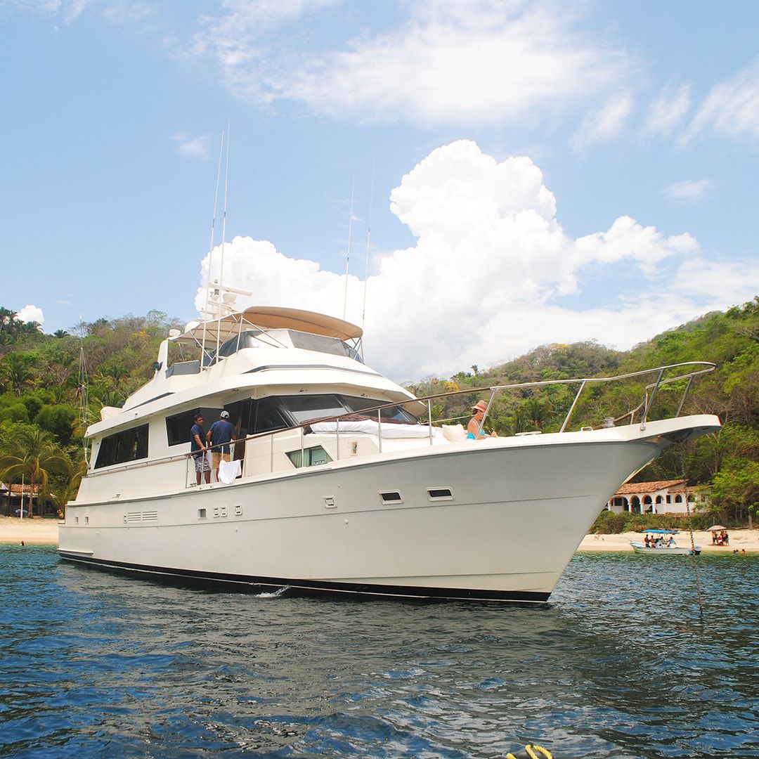 Hatteras 75 | Aurora