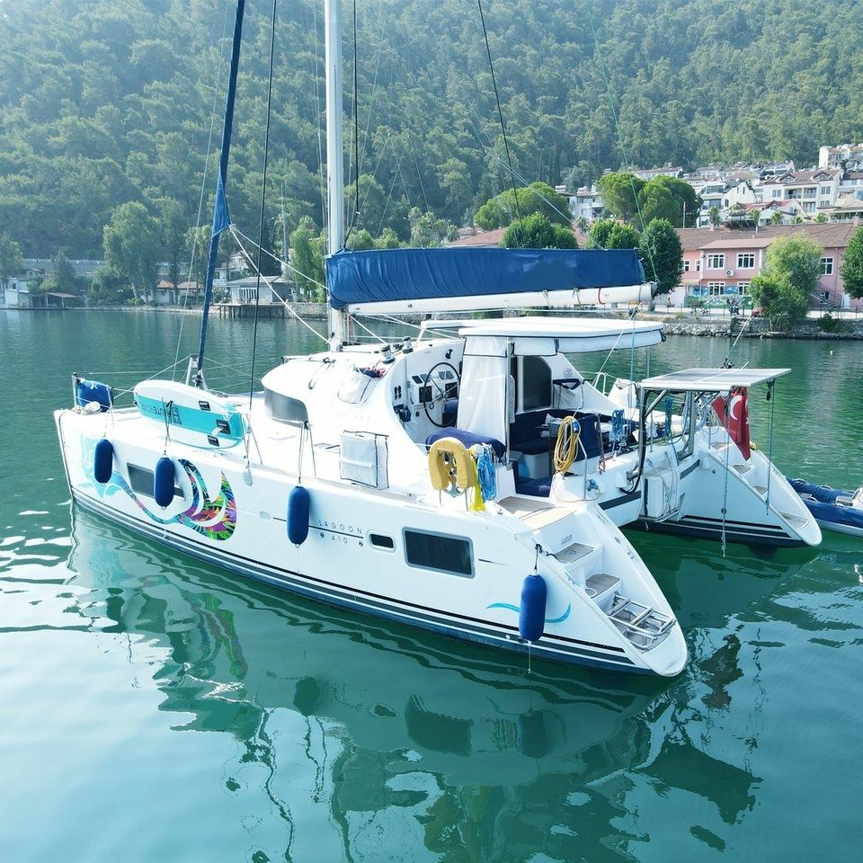 Lagoon 410 S2 | Aloha