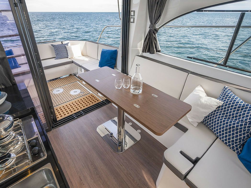 Beneteau Antares 11 | Ela