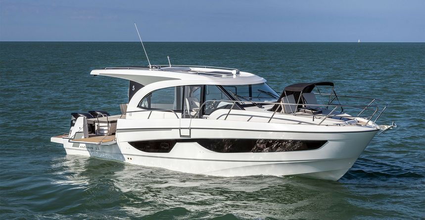 Beneteau Antares 11 | Ela