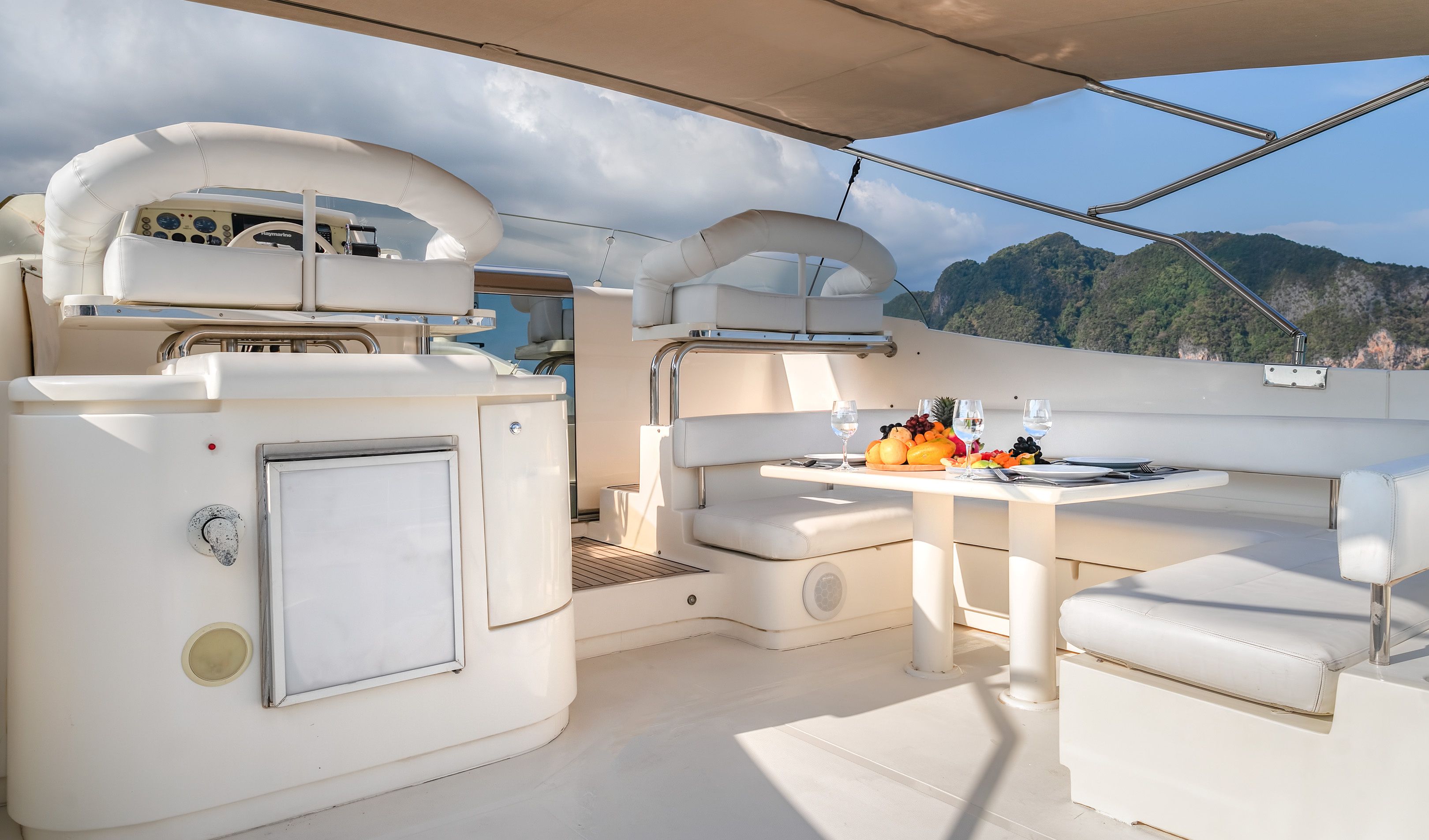 Ferretti 80 | Sofia