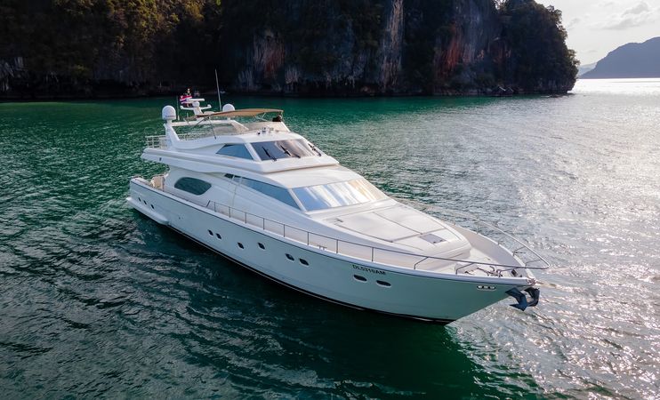 Ferretti 80 | Sofia
