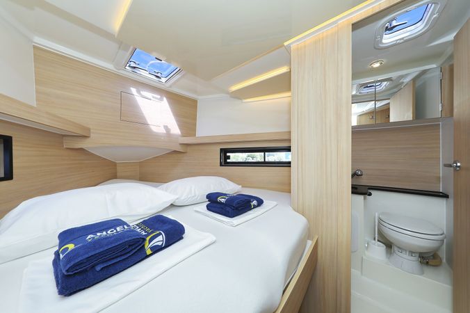 Cobra Yachts 40 | Batu