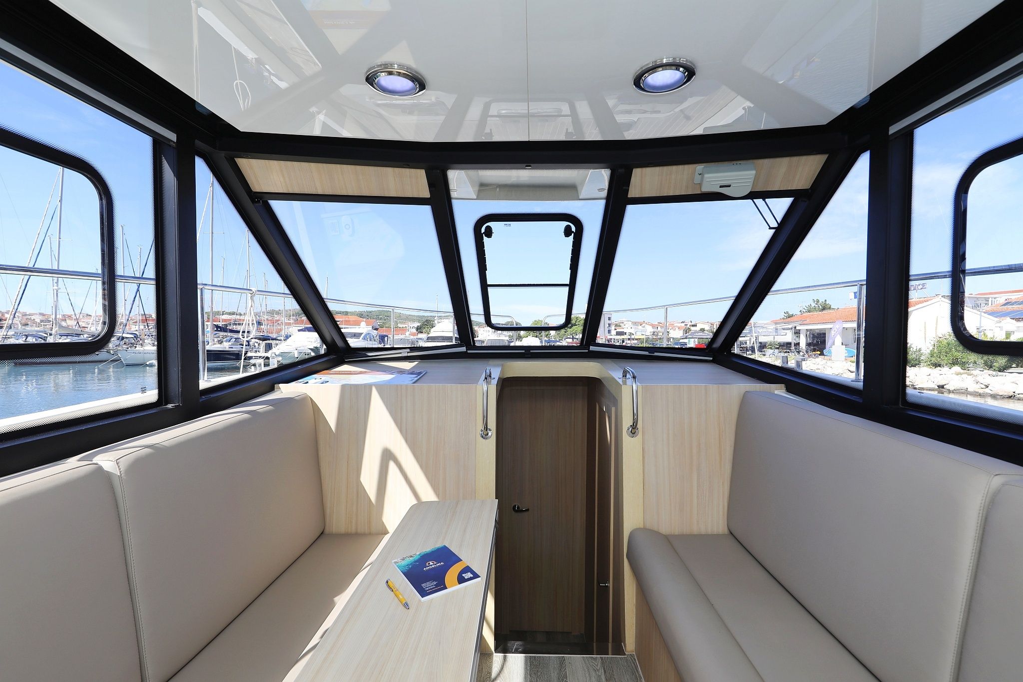 Cobra Yachts 40 | Batu