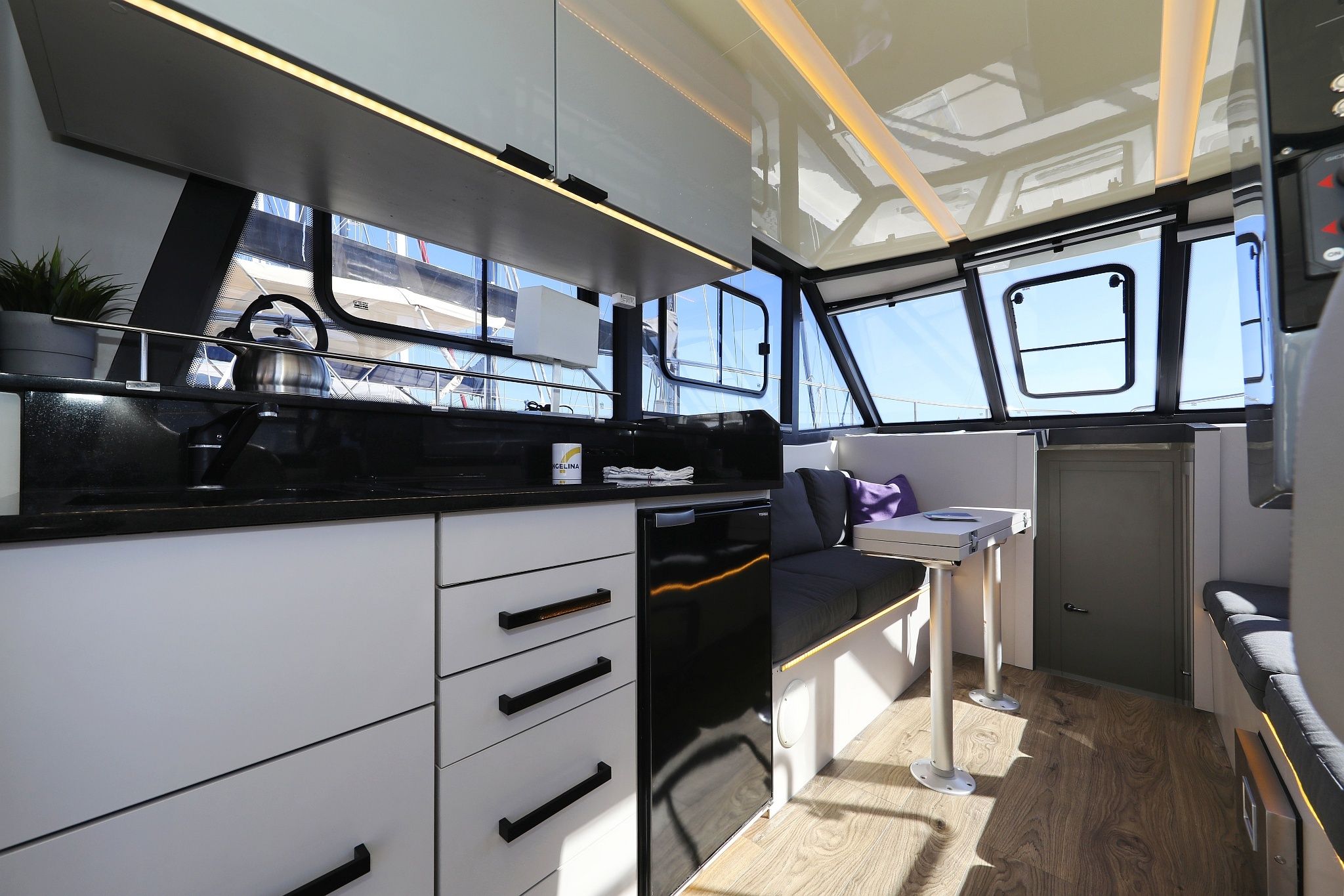 Cobra Yachts 40 | Nanda