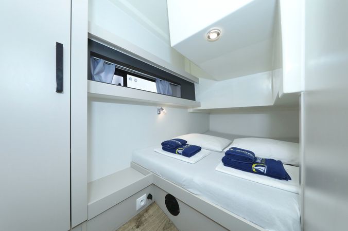 Cobra Yachts 40 | Nanda