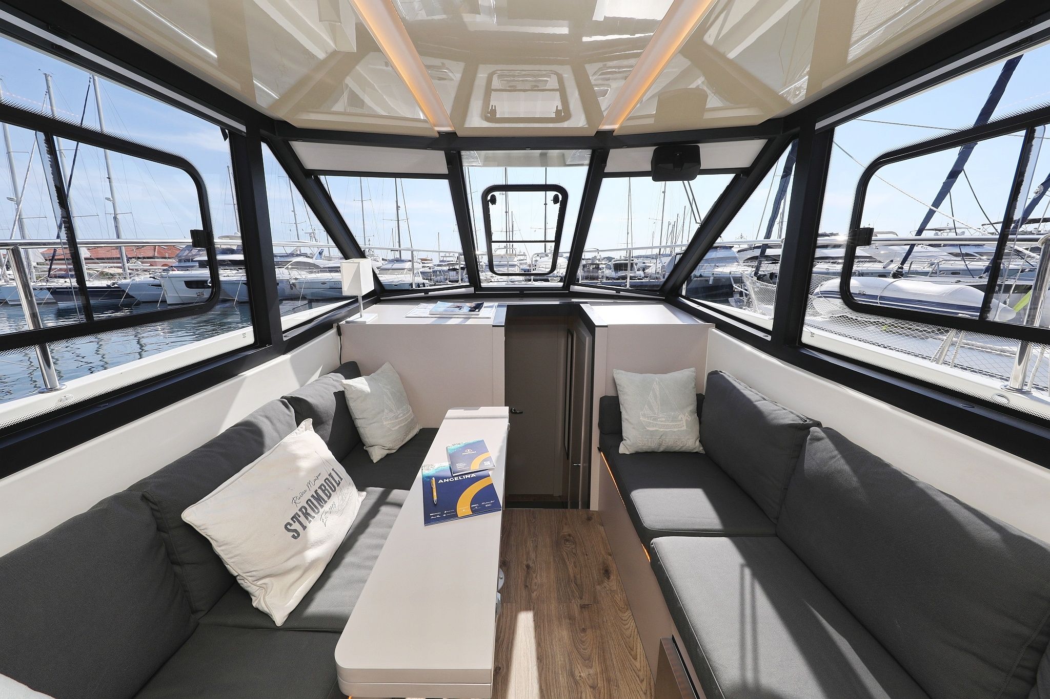 Cobra Yachts 40 | Muneca