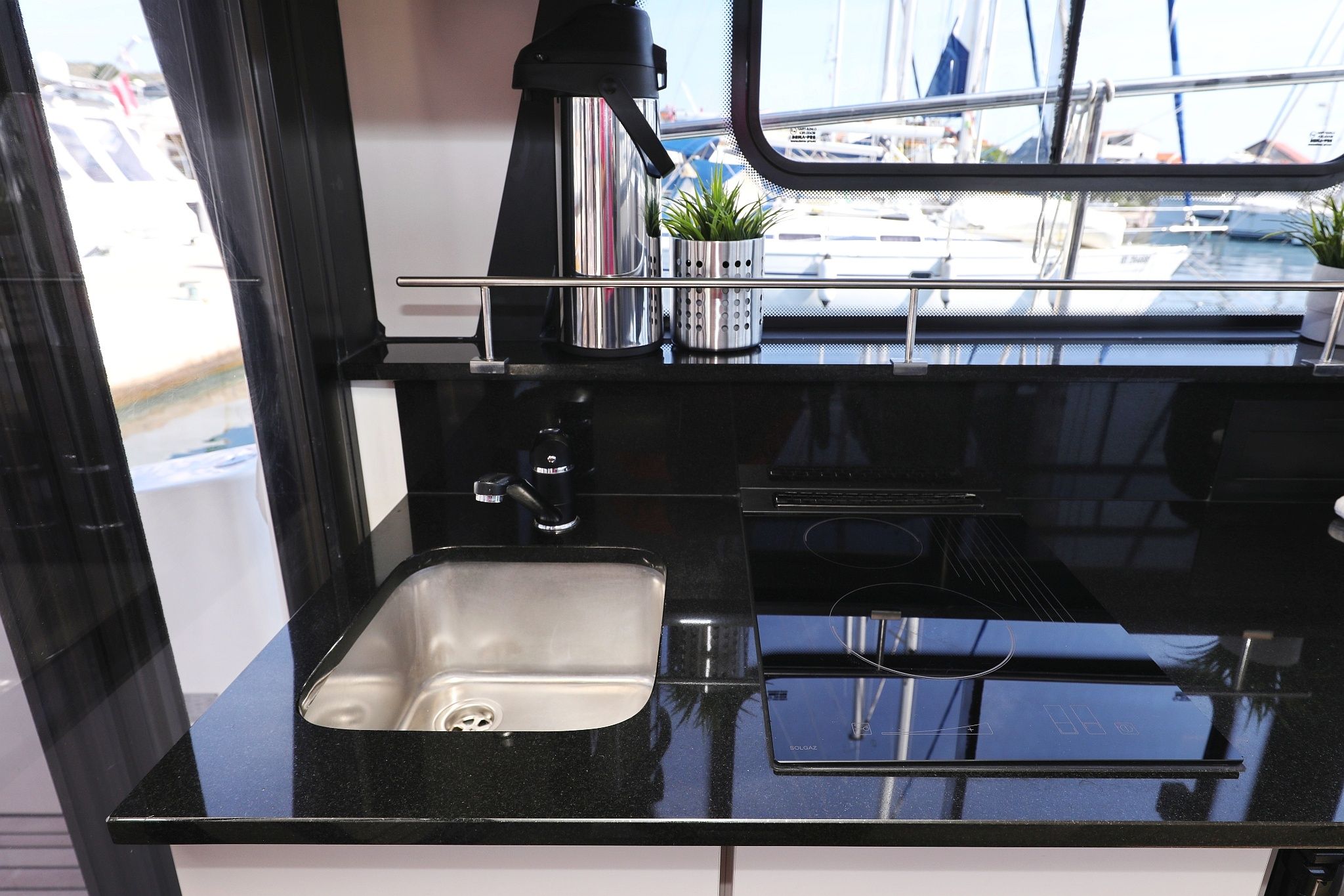 Cobra Yachts 40 | Muneca