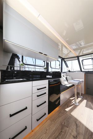 Cobra Yachts 40 | Muneca