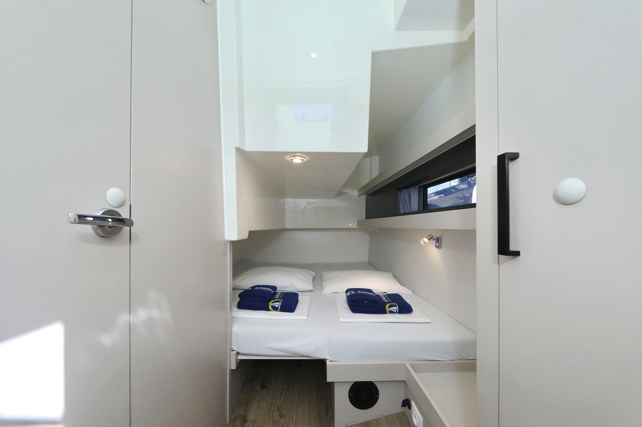 Cobra Yachts 40 | Muneca