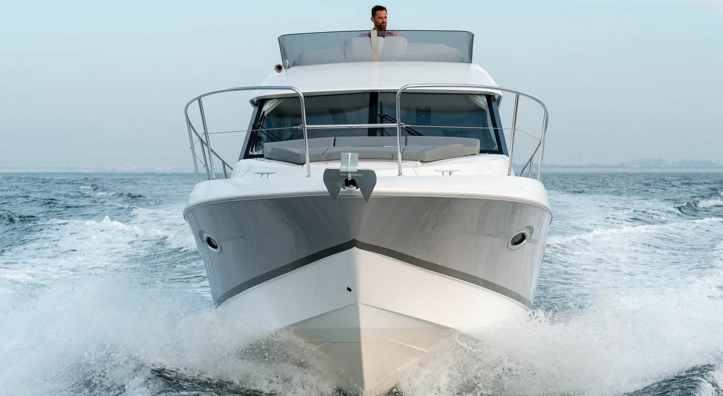 Beneteau Antares 32 | 15