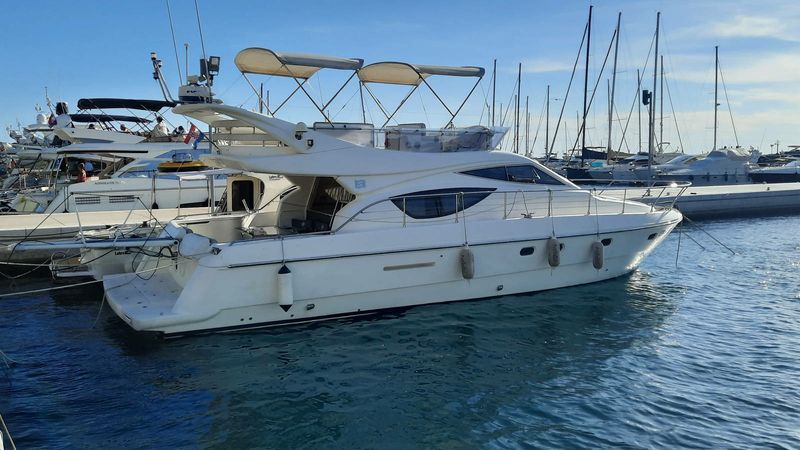 Ferretti 460 | Dimanzi