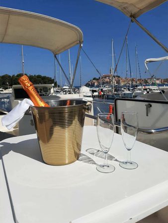 Ferretti 460 | Dimanzi