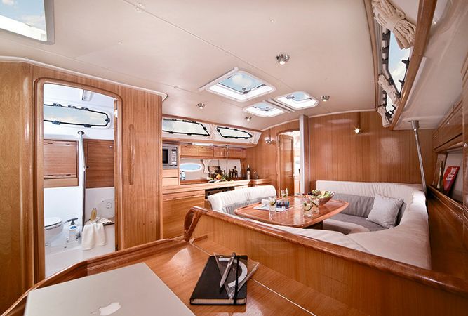 Bavaria Cruiser 40 | Ageri