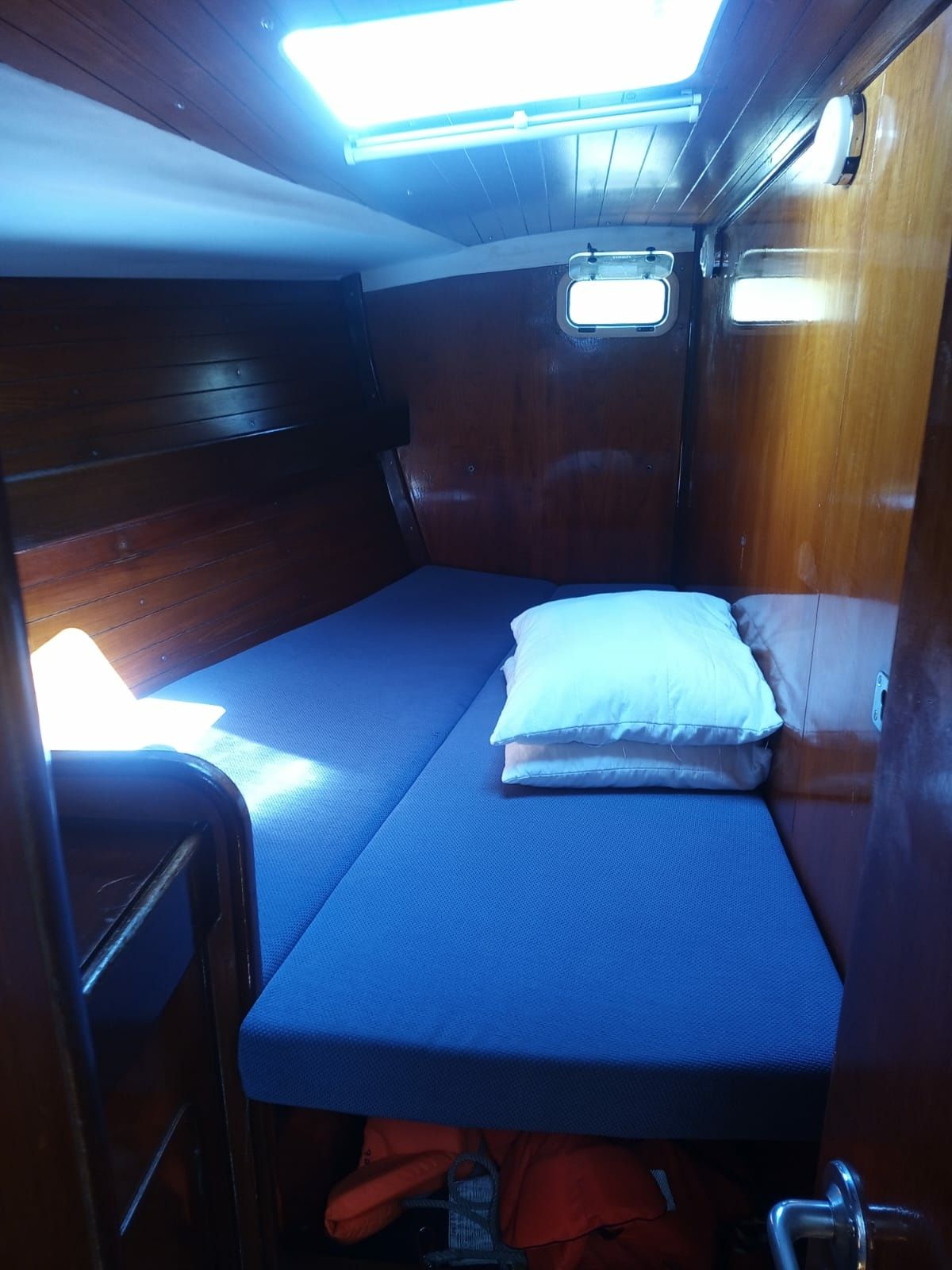 Beneteau Oceanis 43 | Antares