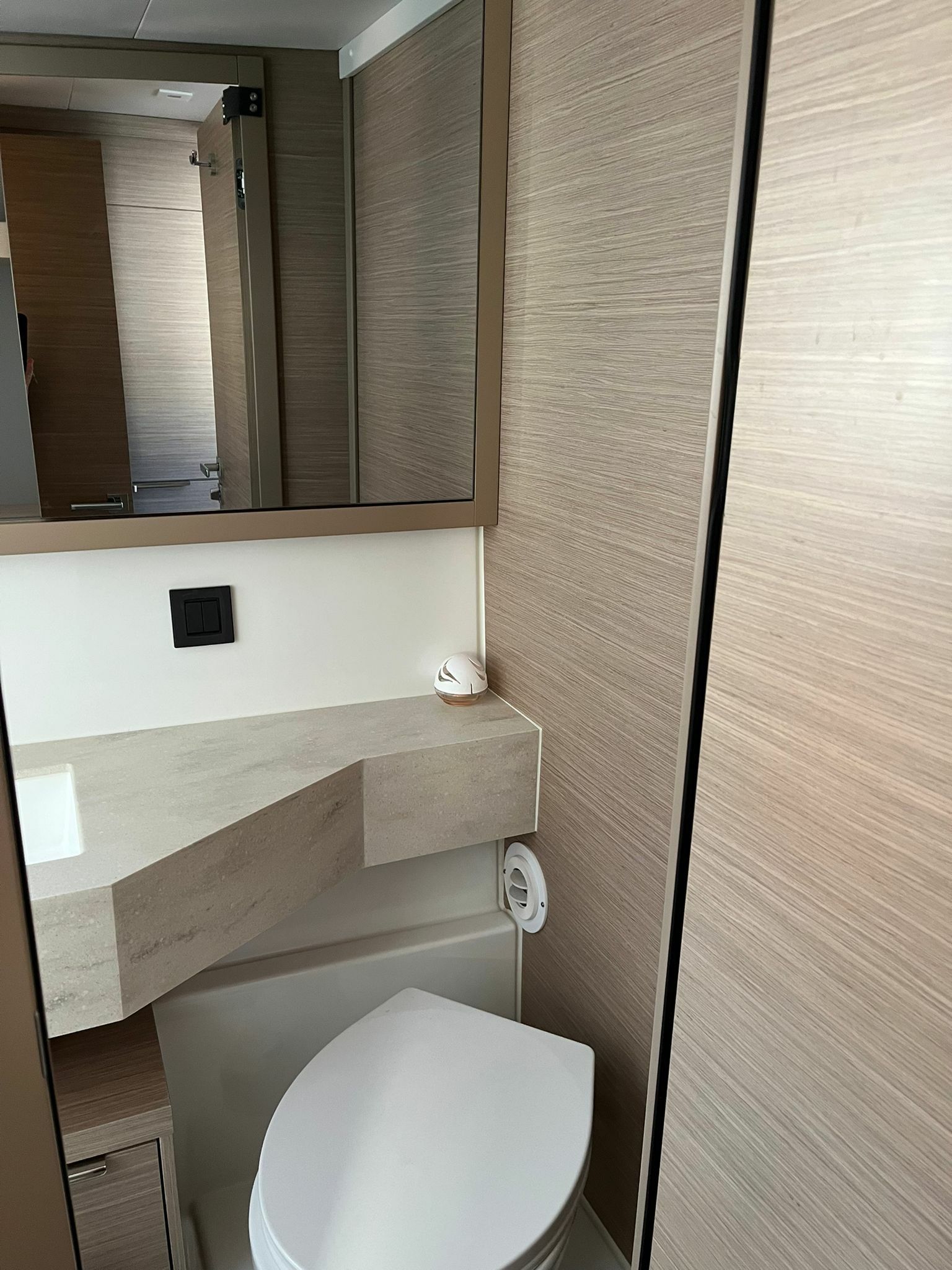 Lagoon 46 | Eternityx