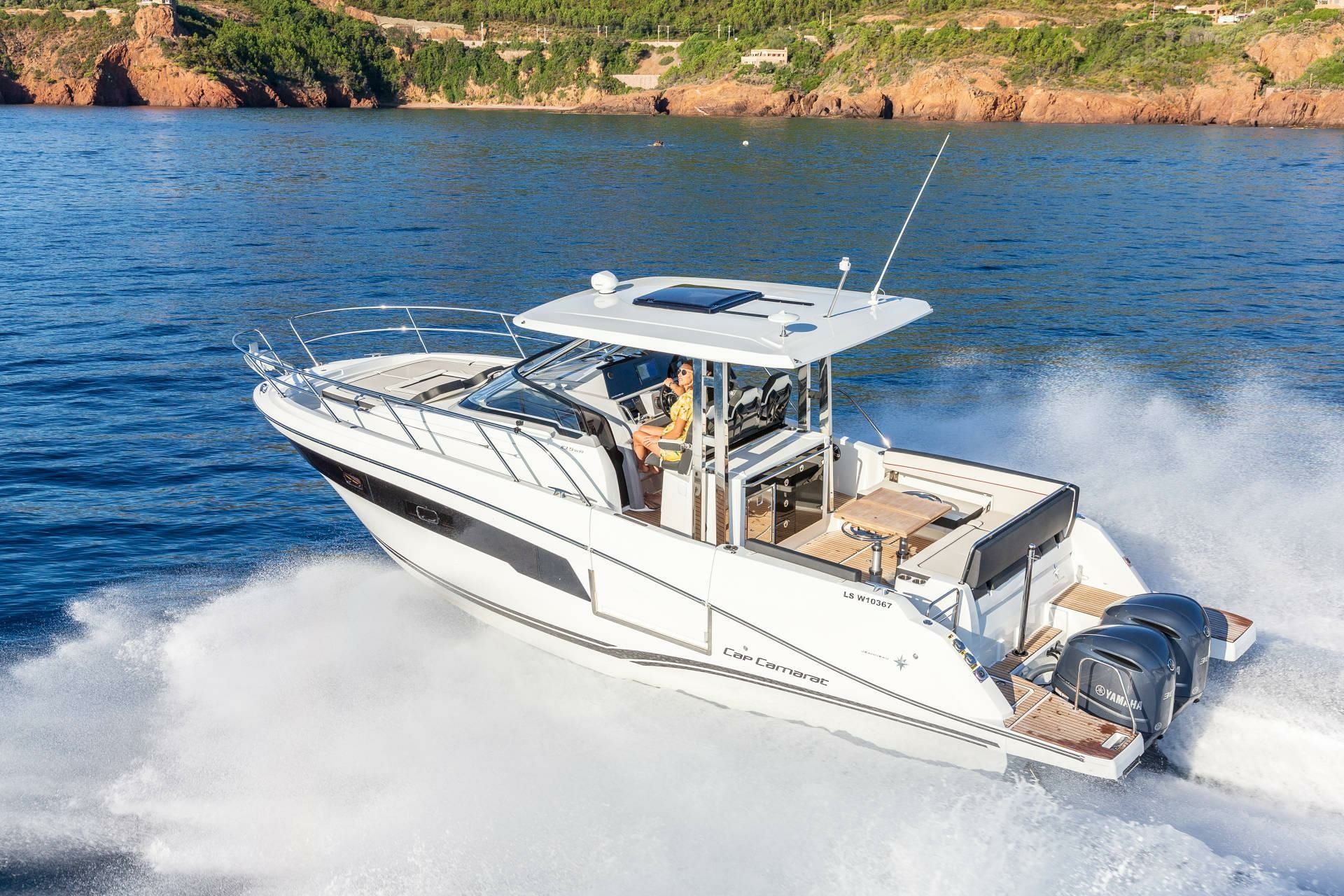 Jeanneau Cap Camarat 10.5 WA | Invictus
