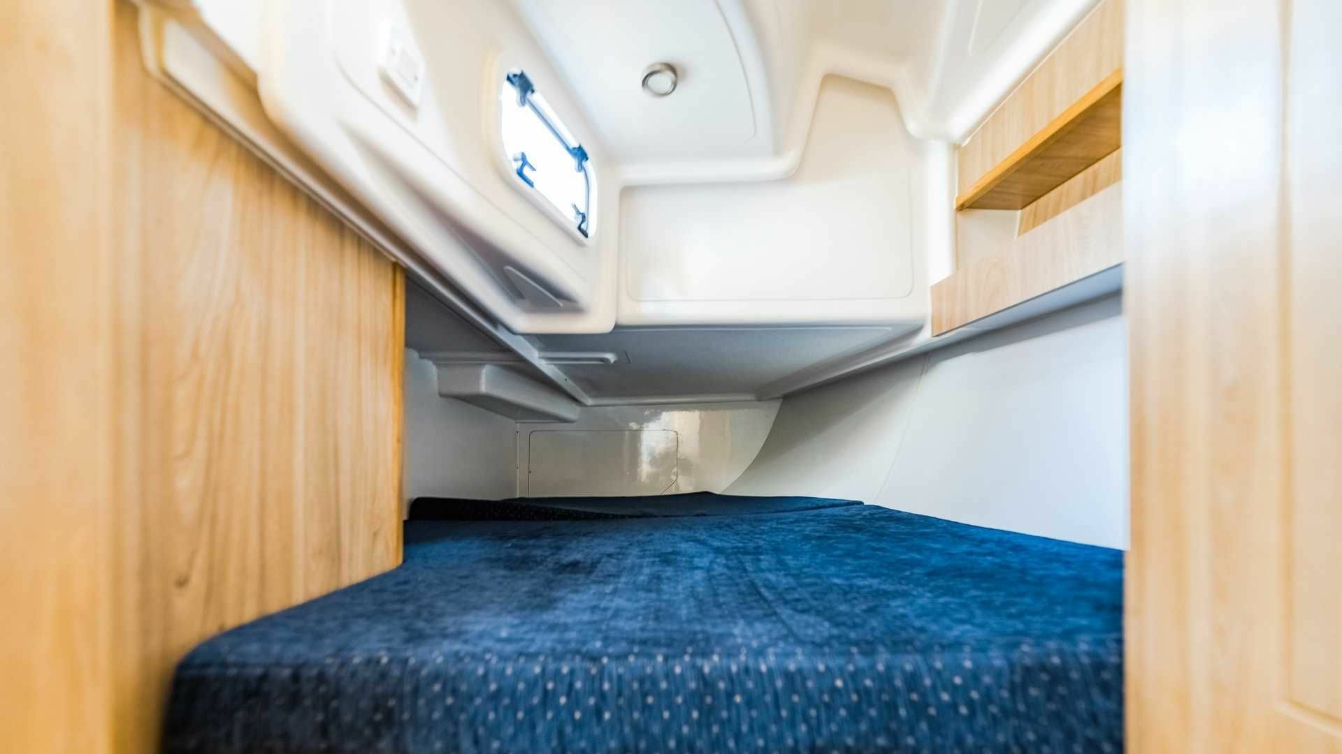 Tango 33 | 11 Lady M