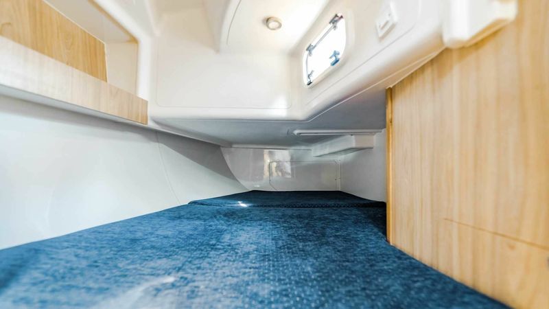 Tango 33 | 11 Lady M