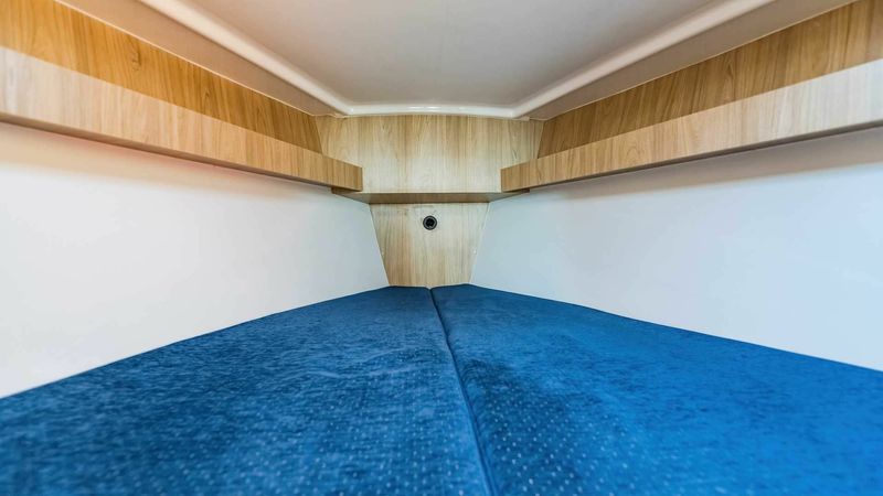 Tango 33 | 11 Lady M