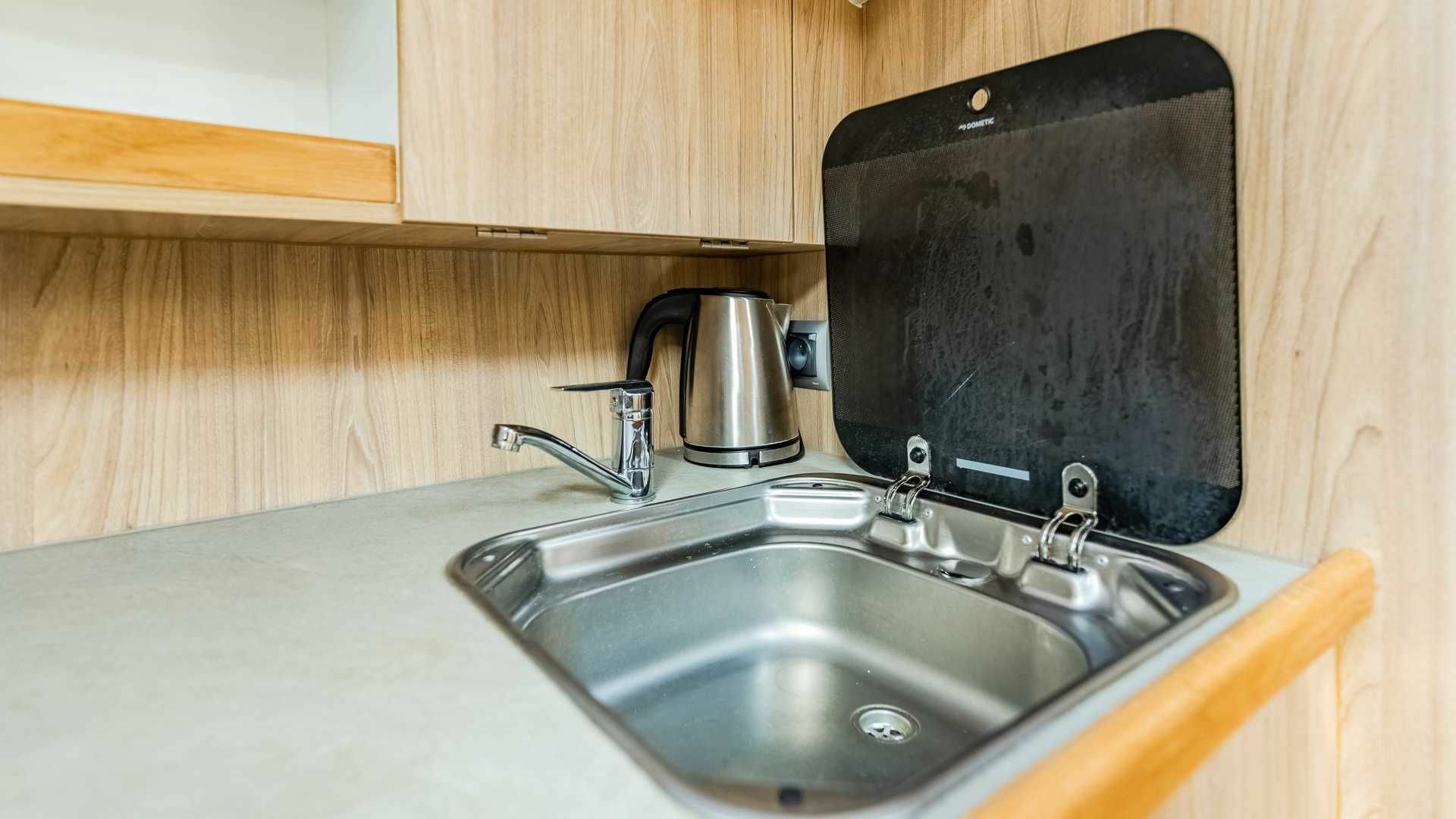 Tango 33 | 11 Lady M