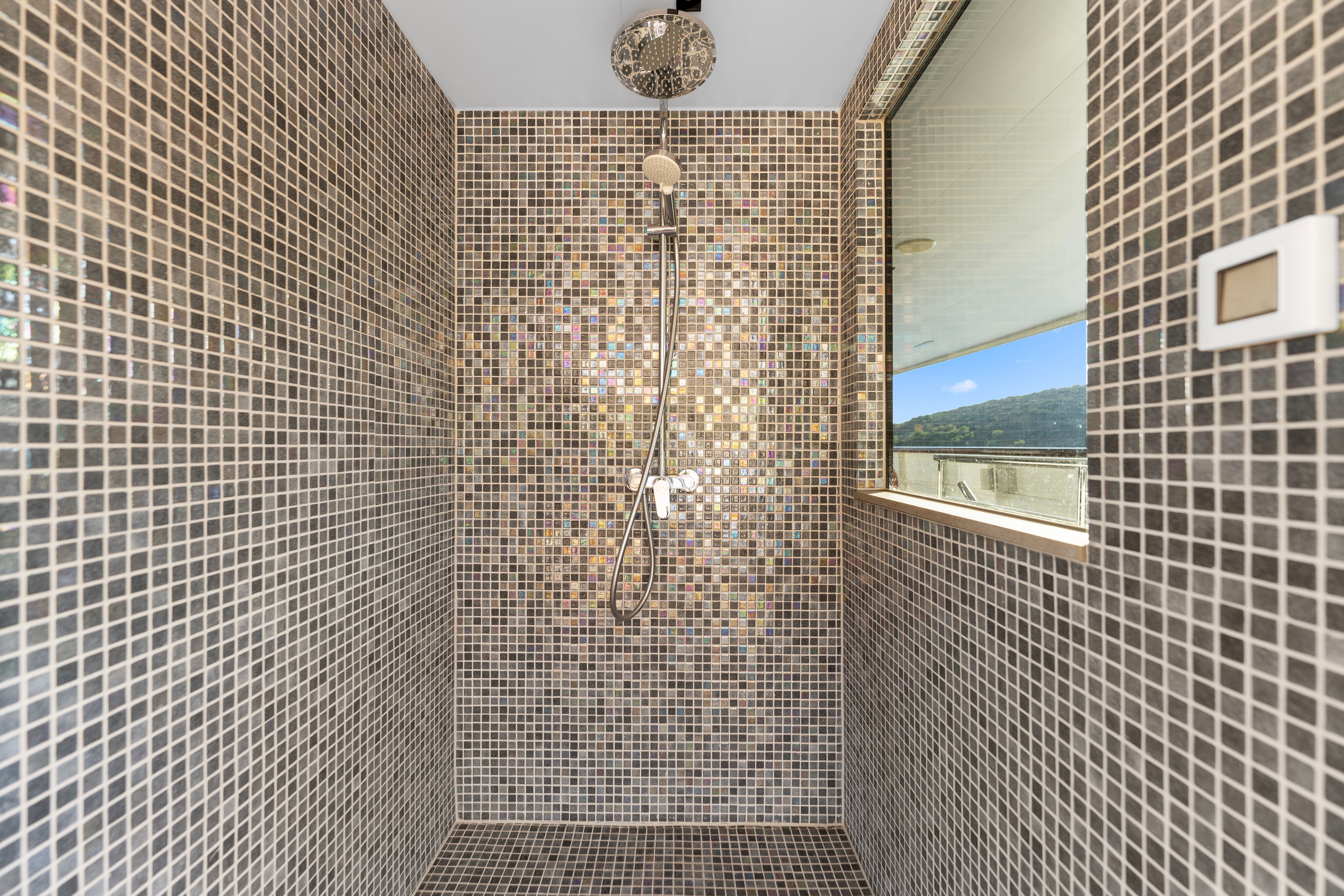 Custom Built 170 | Alfa  Mario